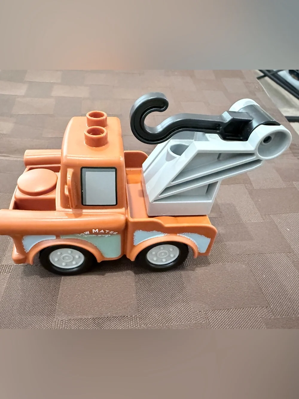 LEGO DUPLO Disney Pixar Cars Tow Mater Truck COMPLETE With Hook Crane Arm 41989